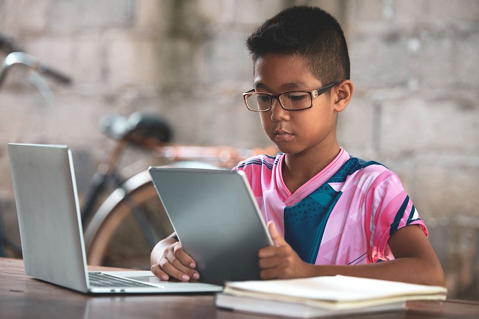 Online Students Ace Grades